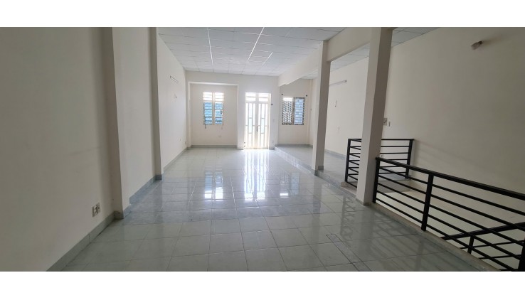 Cho thuê nhà Mặt Tiền Tân Kỳ Tân Quý 210m2 - NGANG 7M - GẦN AEON